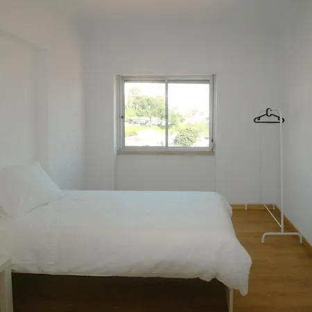 Pensionat Queluz Apartment