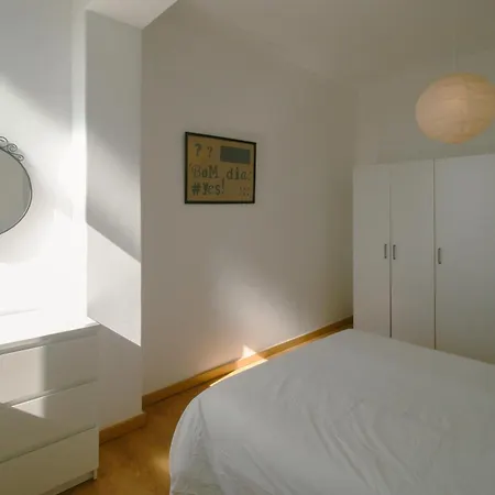 Queluz Apartment