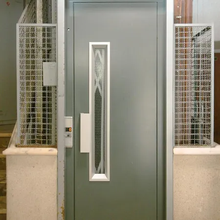 Pensionat Queluz Apartment Queluz